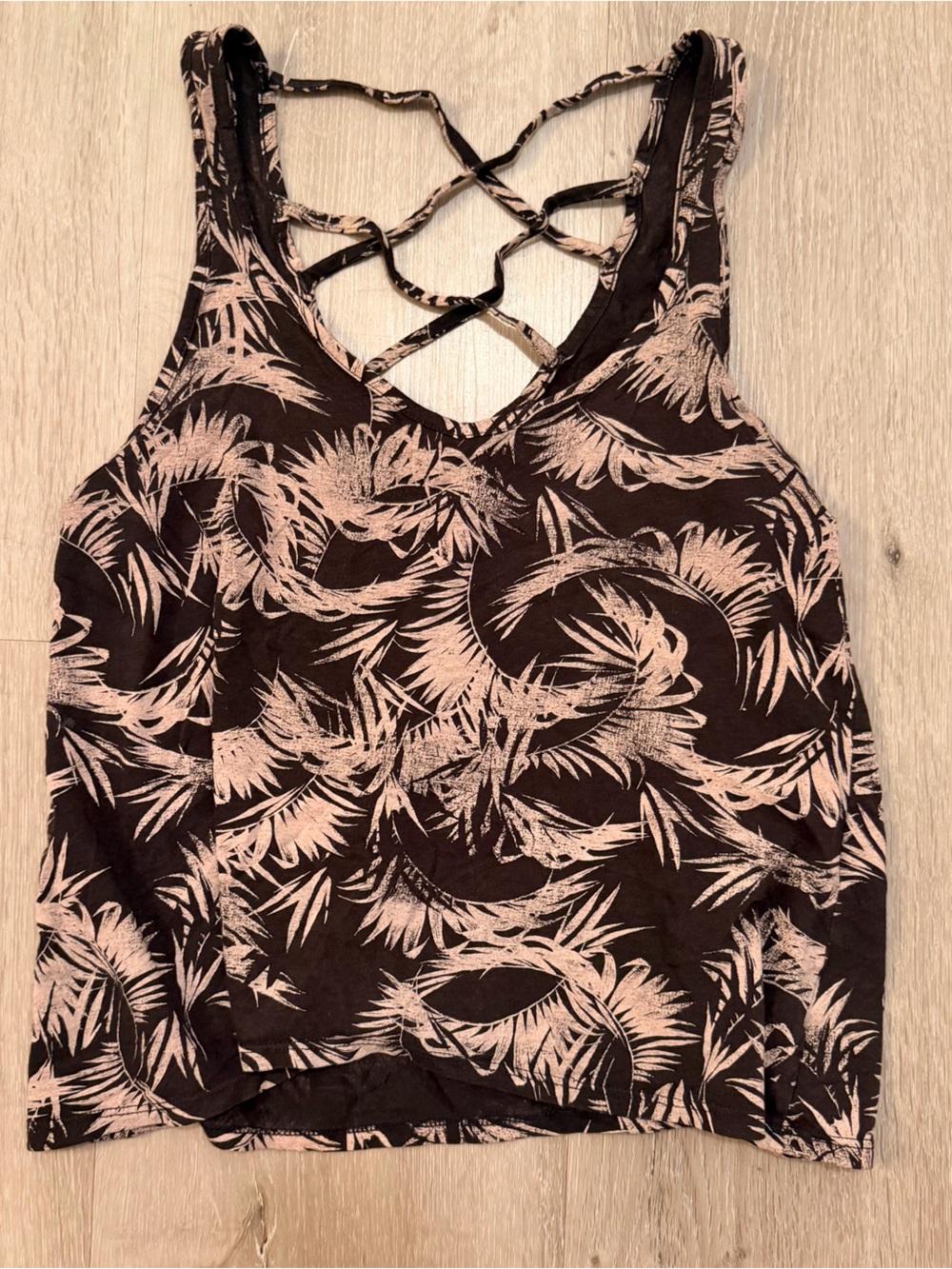 🌺 Billabong "Swing By" Strappy Tropical Tank Top 🌺